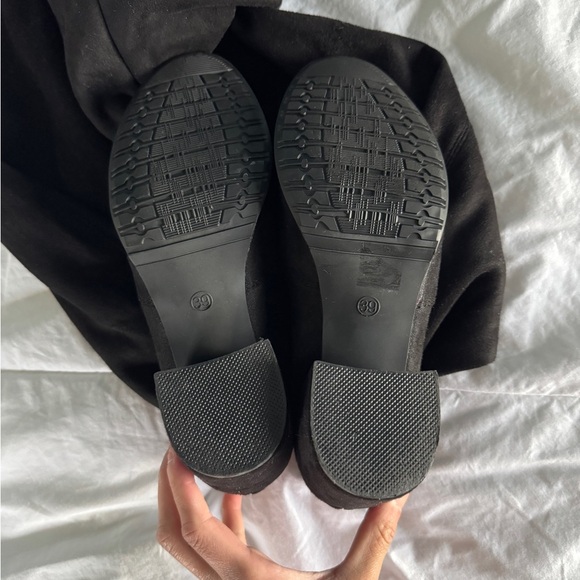 Black Over-the-Knee Heeled Boots with Lace-Up – Size 7 - Picture 7 of 12